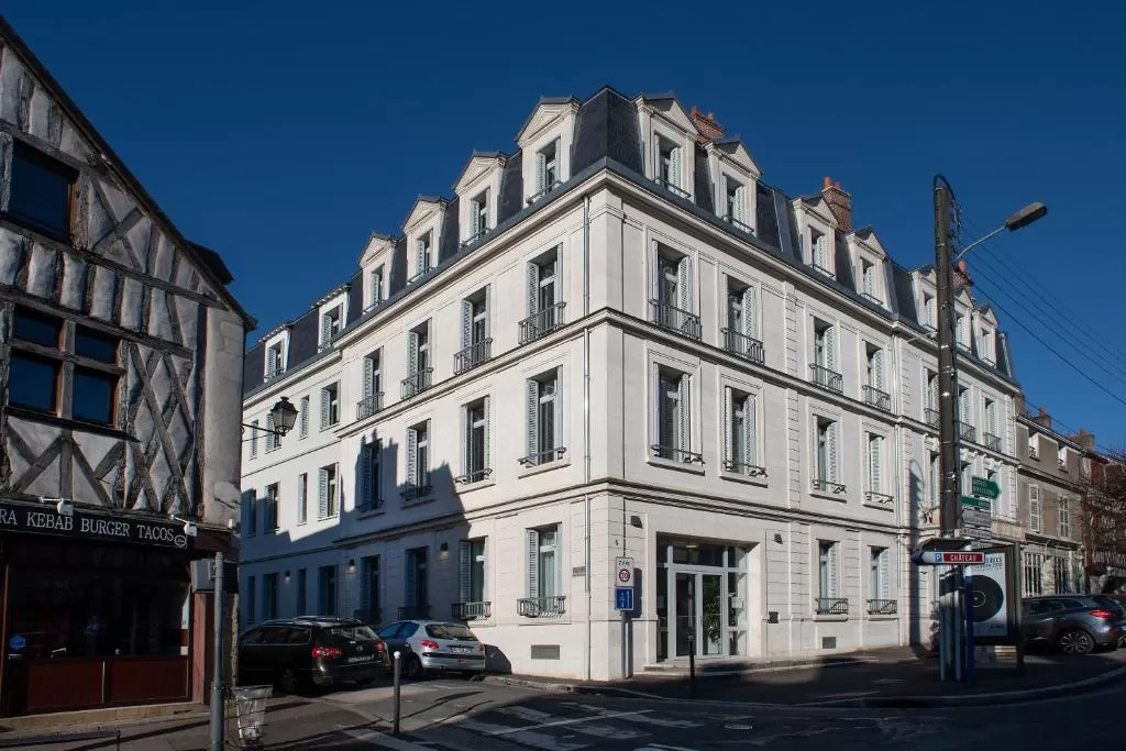 Hôtel le Bourg Neuf dans le centre-ville de Blois