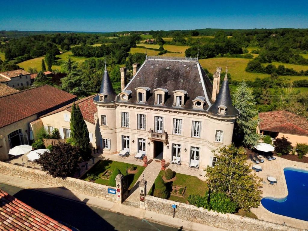 Vue aérienne du Chateau Hôtel Edward 1er - Monpazier